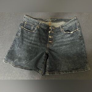 Women’s Maurices Washed Denim Jean Shorts